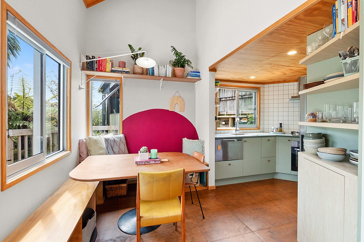 26A Mill Road, Lower Vogeltown, New Plymouth - Carousel 2