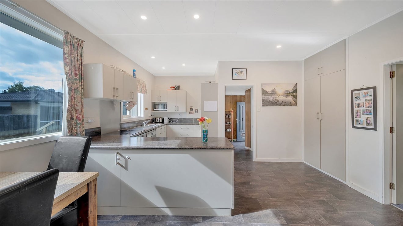 28 Cossar Street, Burwood, Christchurch - Carousel 1