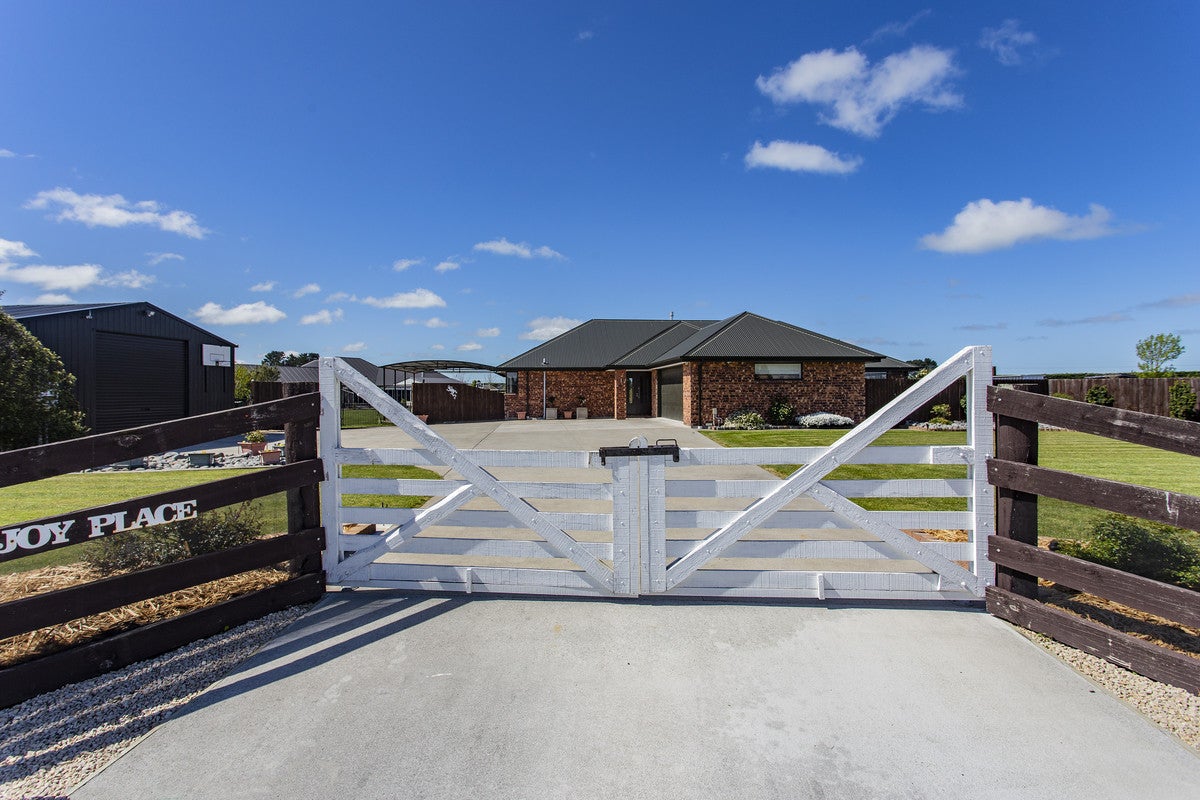 2 Joy Place, Ohoka, Rangiora - Carousel 2
