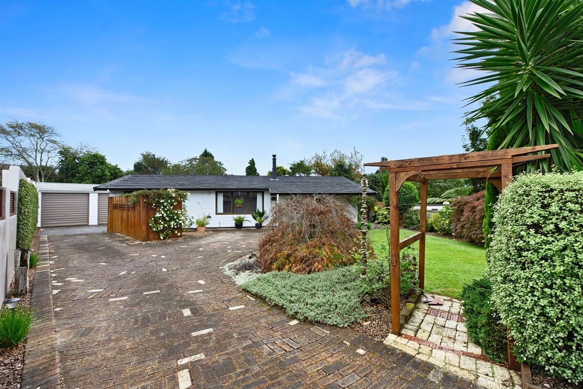 24 Washer Place, Te Puke, Te Puke - Carousel 1
