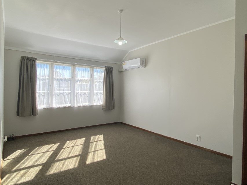 167 Oxford Terrace, Epuni, Lower Hutt - Carousel 2
