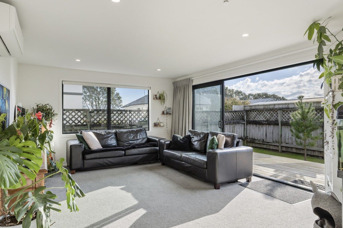 32A Tokomaru Street, Welbourn, New Plymouth - Carousel 2