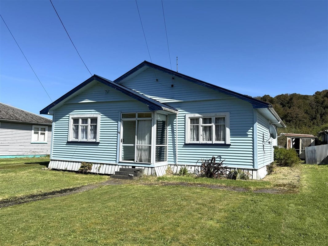 48 Oxford Street, Taylorville, Greymouth - Carousel 1