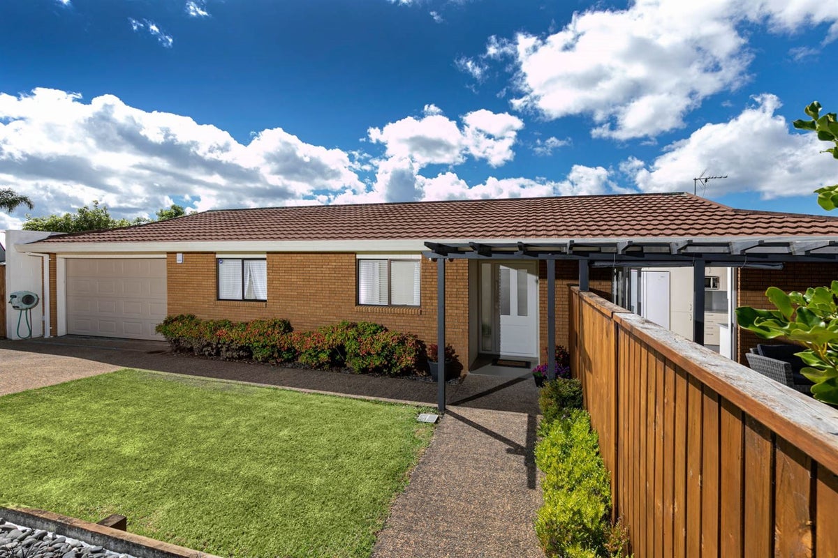 59 Spence Road, Henderson, Auckland - Carousel 31