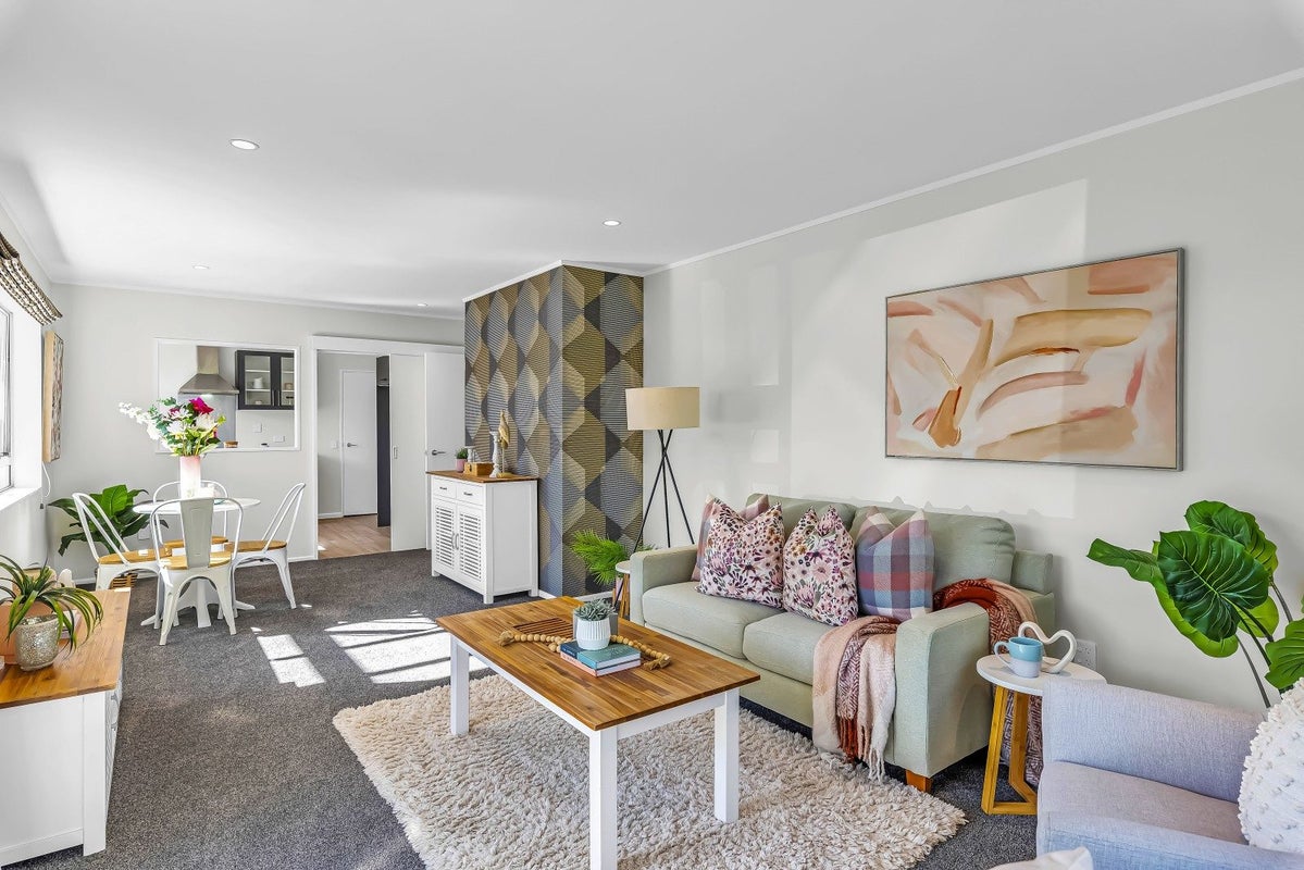 2/32 Hurley RD, Paraparaumu Beach, Paraparaumu - Carousel 1