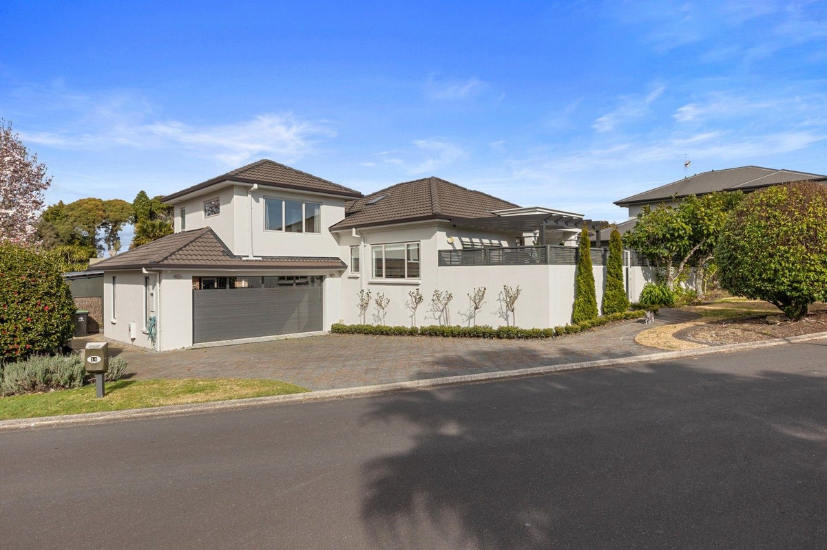 14 Jarrah Park Drive, Pyes Pa, Tauranga - Carousel 2