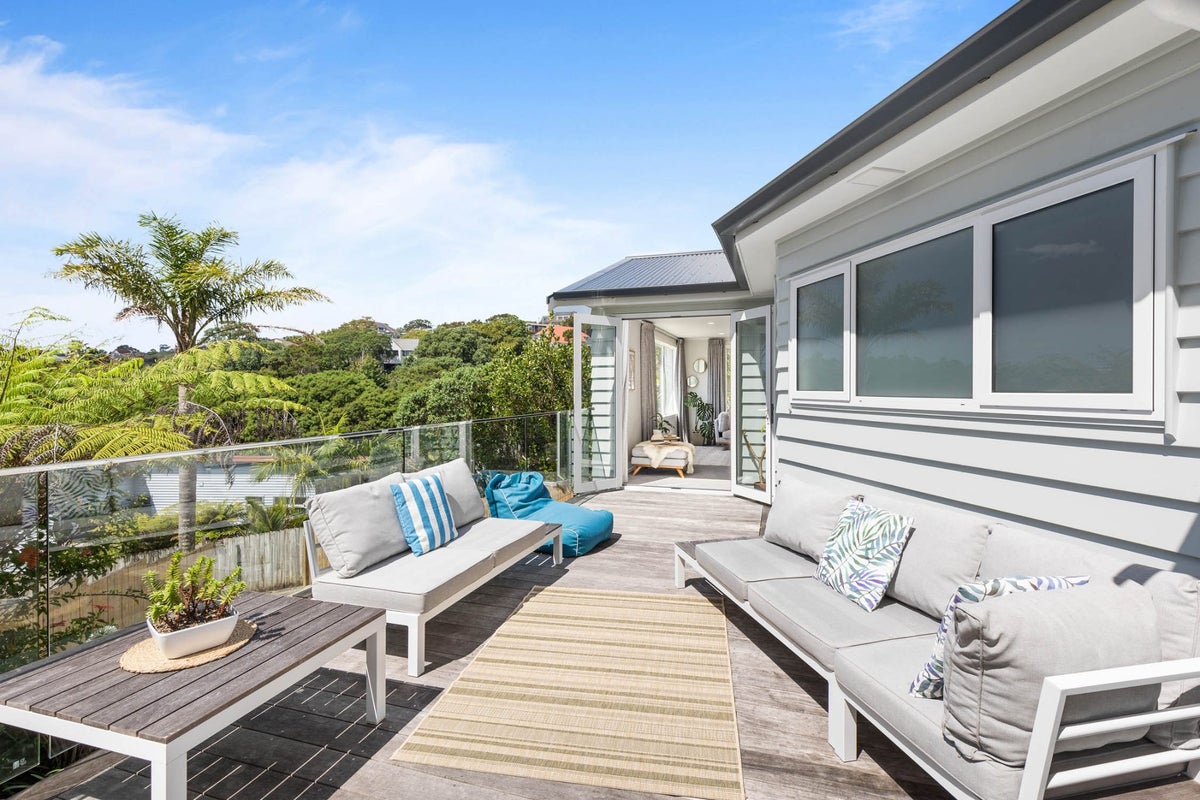 5 Whale Cove, Stanmore Bay, Whangaparaoa - Carousel 2