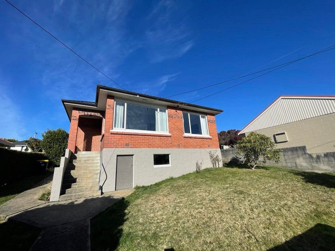 28 Ethel Street, Wakari, Dunedin - Carousel 1