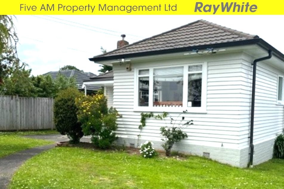 99 Litten Road, Cockle Bay, Auckland - Carousel 1
