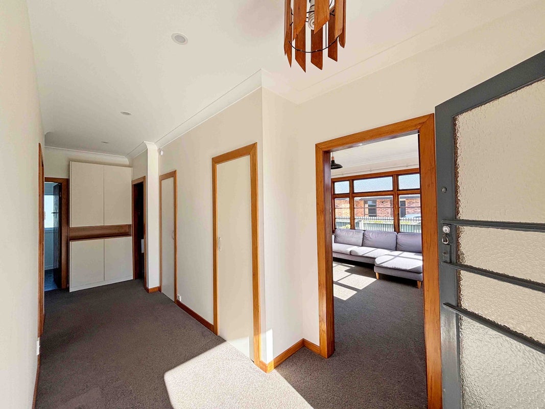 49 Charles Street, Grasmere, Invercargill - Carousel 2