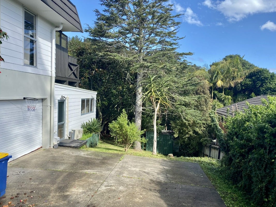 20 Simon Ellice Drive, Bayview, Auckland - Carousel 13