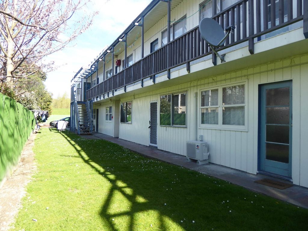 3/91 Pharazyn Street, Melling, Lower Hutt - Carousel 1