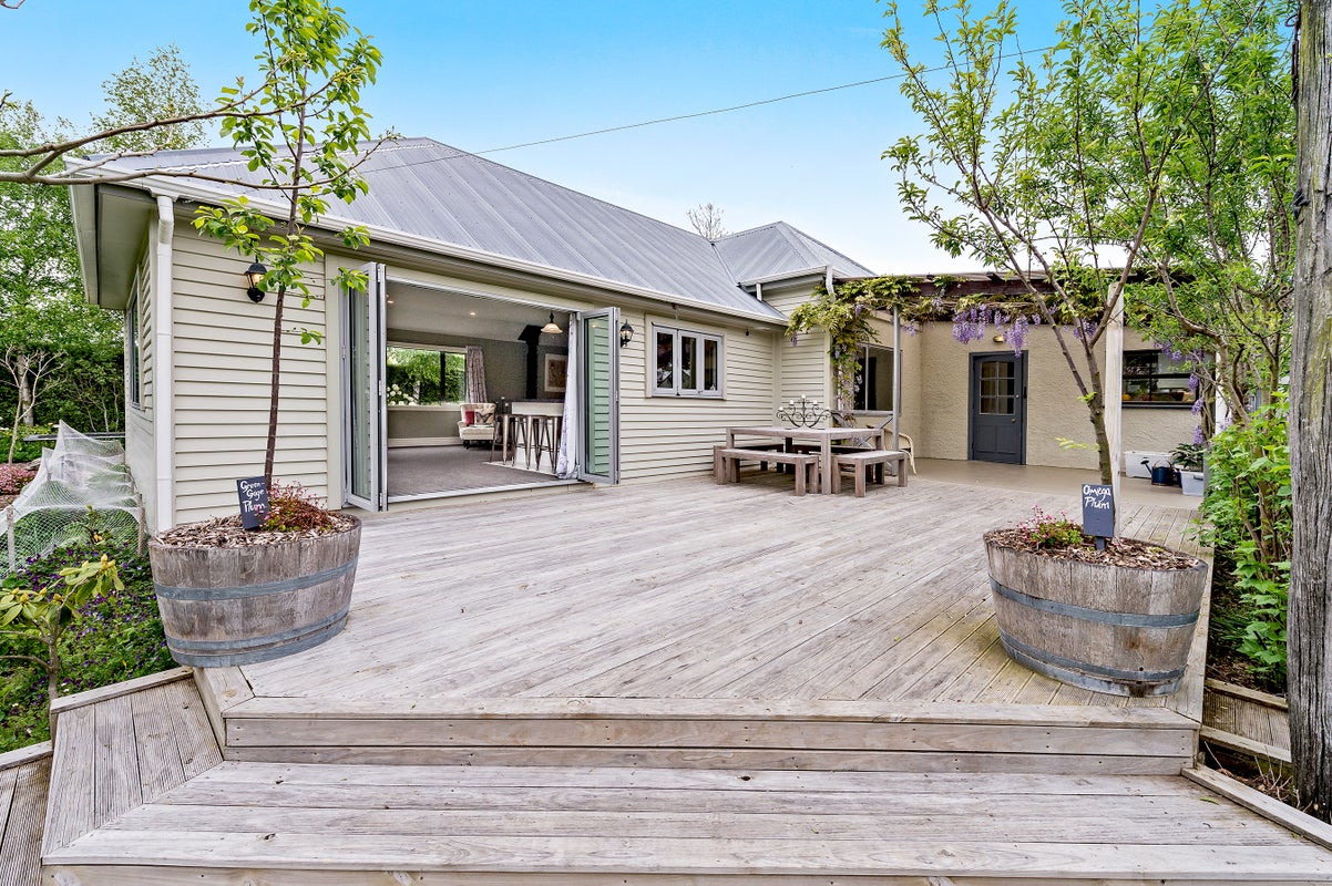 8 Cross Street, Coalgate, Coalgate - Carousel 2