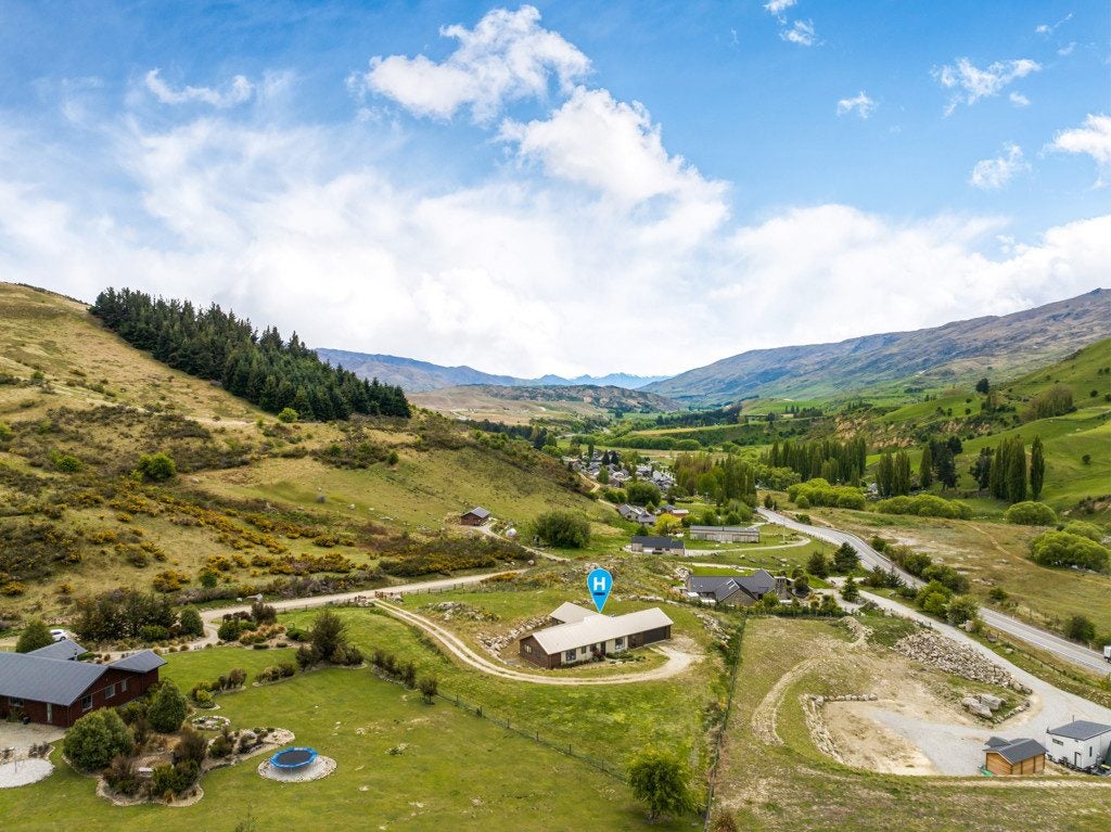 2402C Cardrona Valley Road, Cardrona, Wanaka - Carousel 35