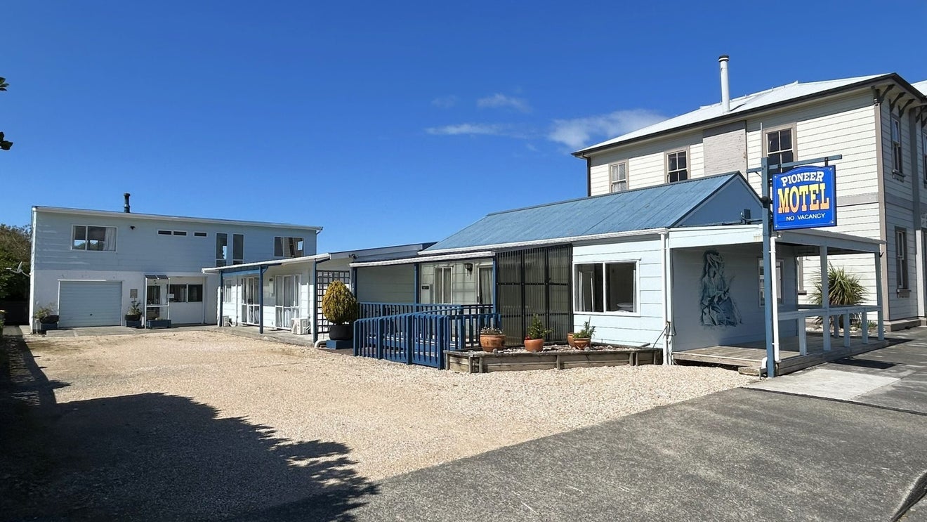 18 Tasman Street, Liberton, Dunedin - Carousel 1