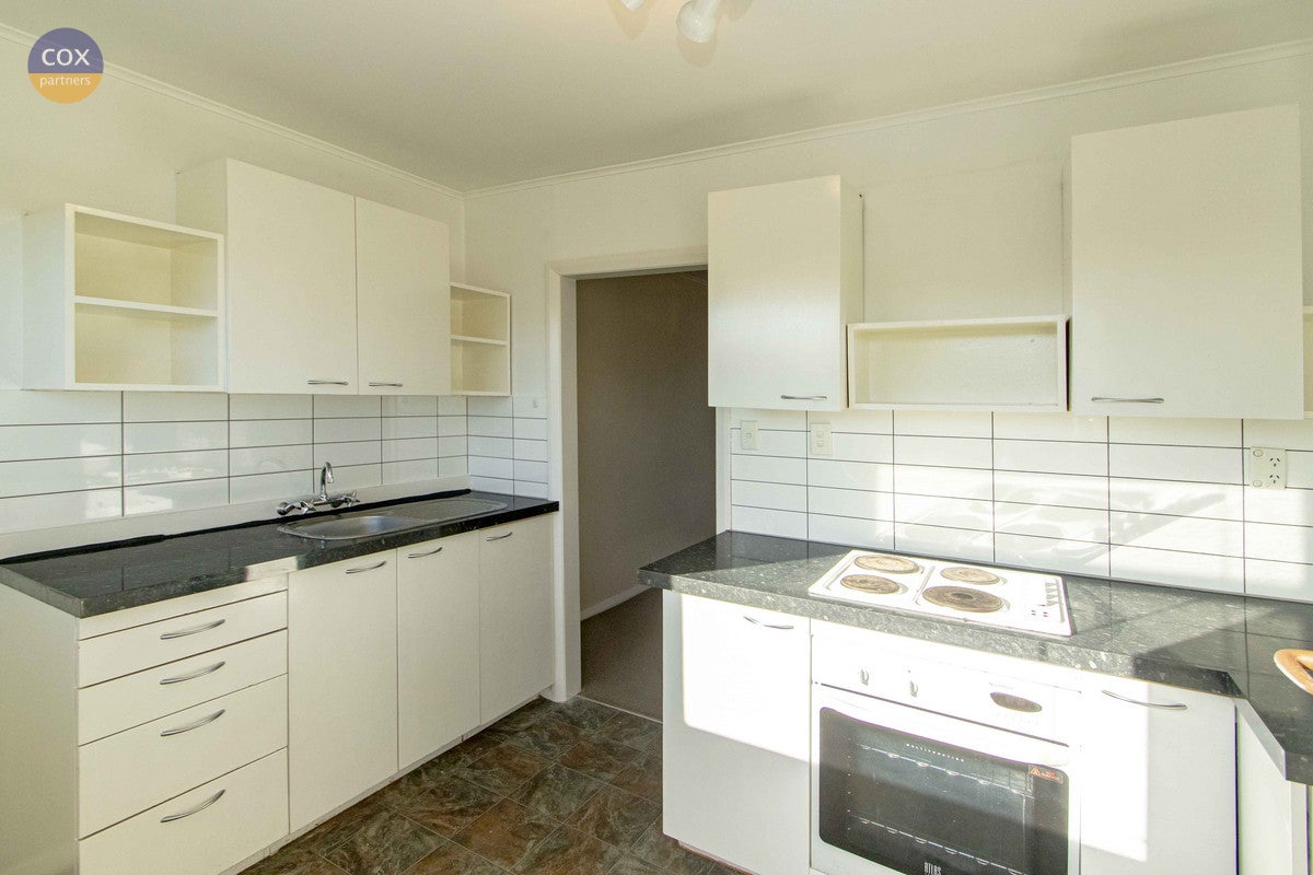 2/3 Merton Crescent, Pirimai, Napier - Carousel 2