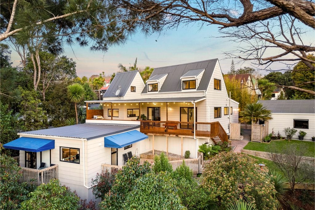 46A Houston Place, Bayview, Auckland - Carousel 2
