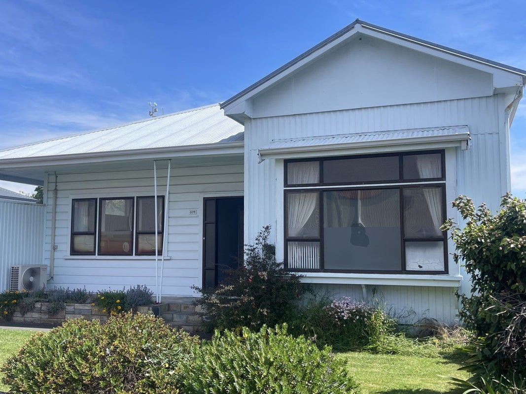107 Wellesley Road, Napier South, Napier, Hawke's Bay - Carousel 1