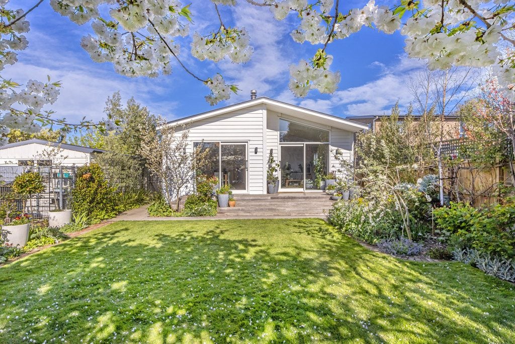 17 Cooke Street, Somerfield, Christchurch - Carousel 1