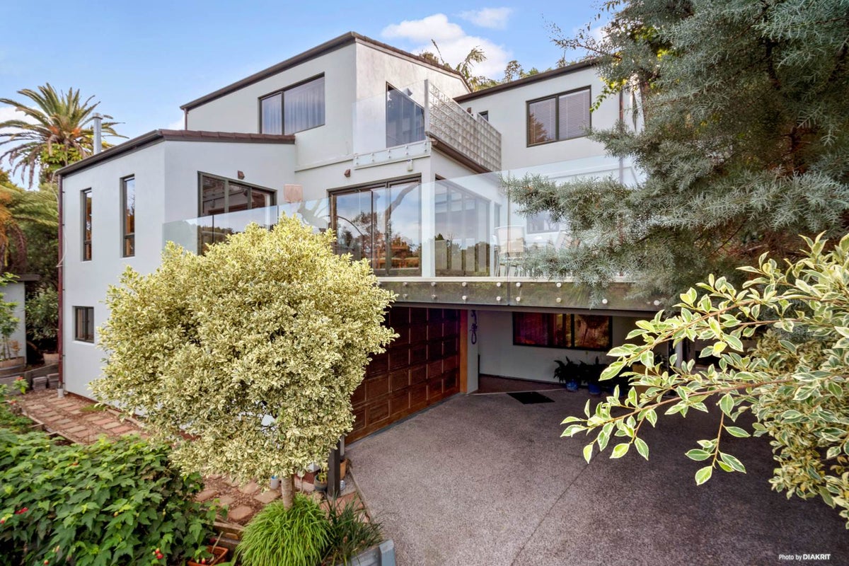 80 Warner Park Avenue, Laingholm, Auckland - Carousel 2