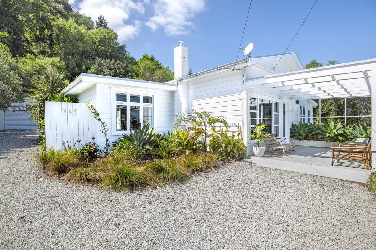 365 Clifford Street, Mangapapa, Gisborne - Carousel 2
