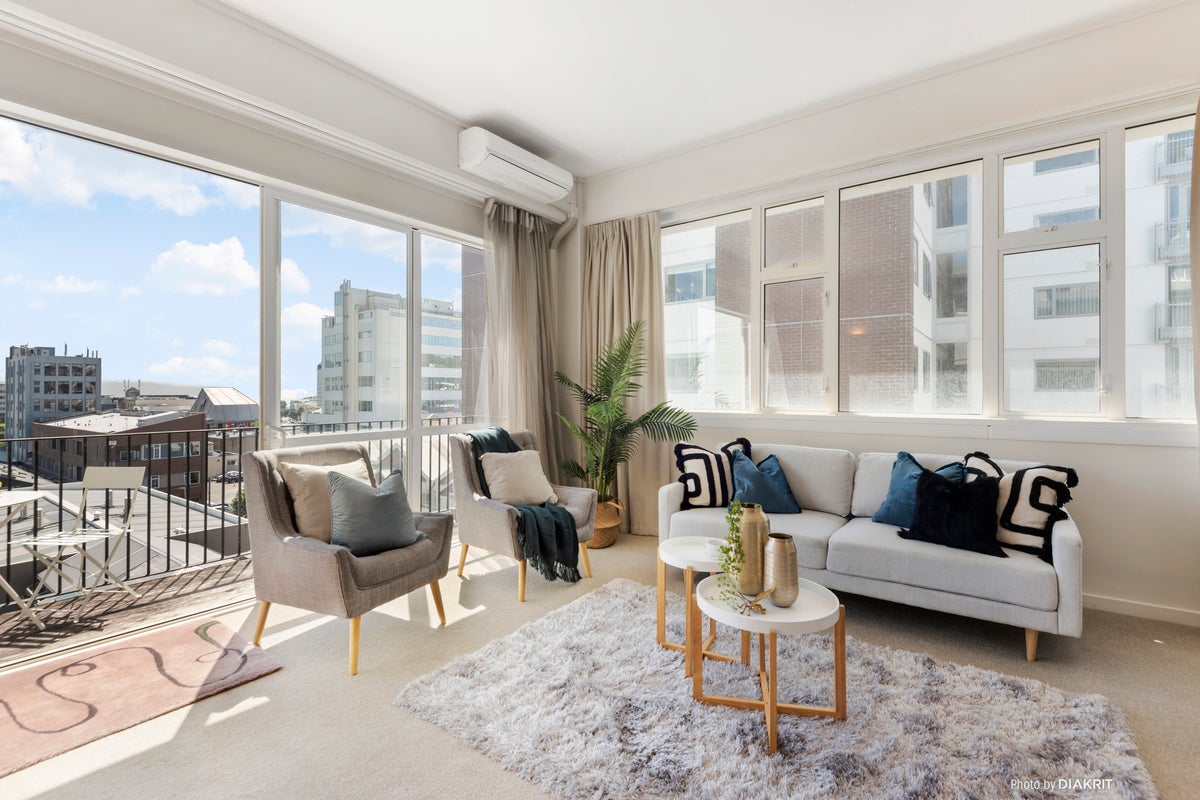 5/23 Tennyson Street, Te Aro, Wellington - Carousel 2