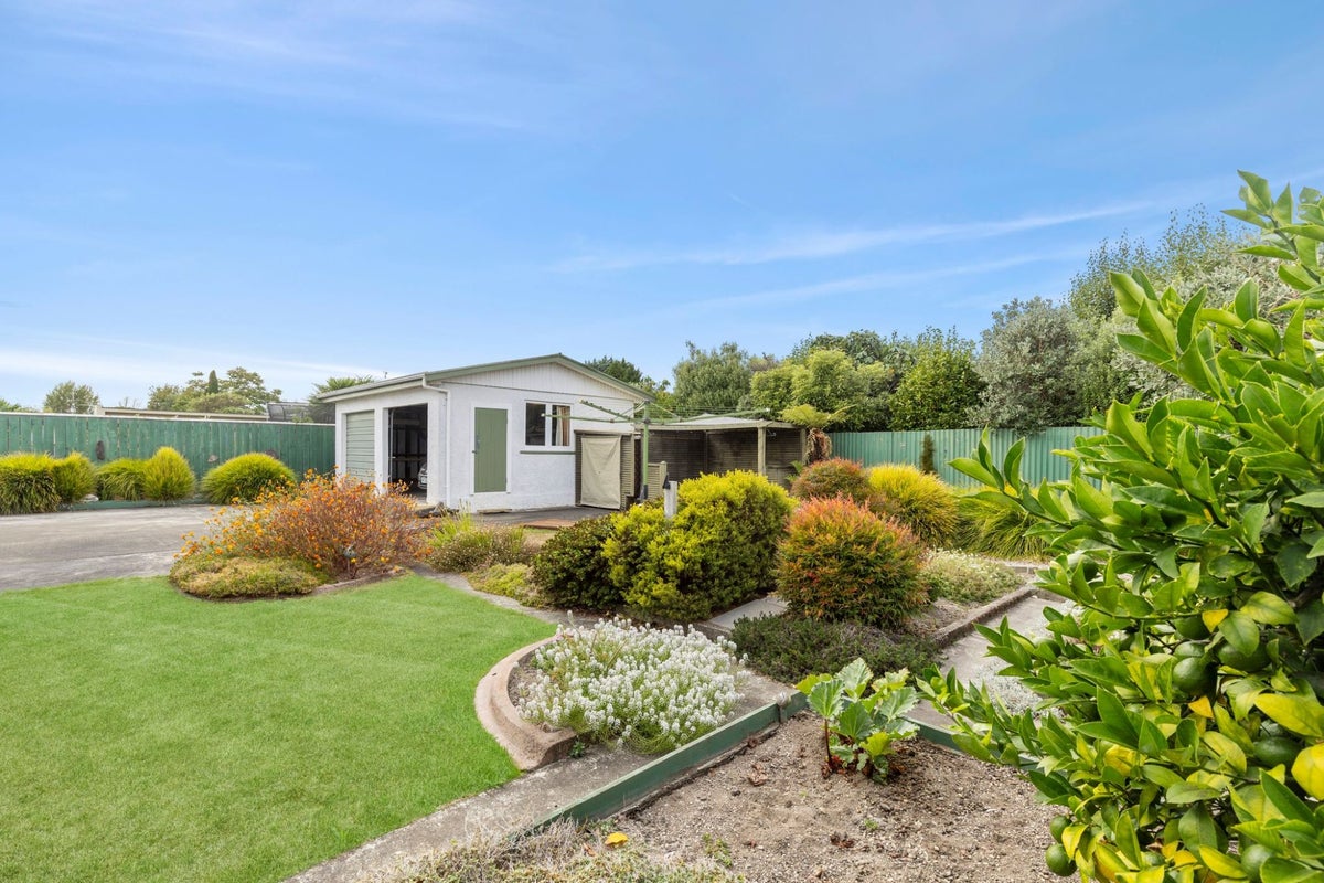 25 Marlowe Street, Stoke, Nelson - Carousel 2