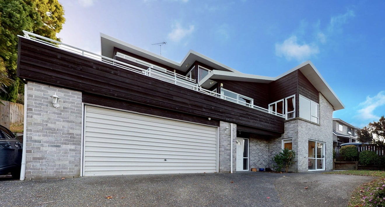 39 Marina View Drive, West Harbour, Auckland - Carousel 2
