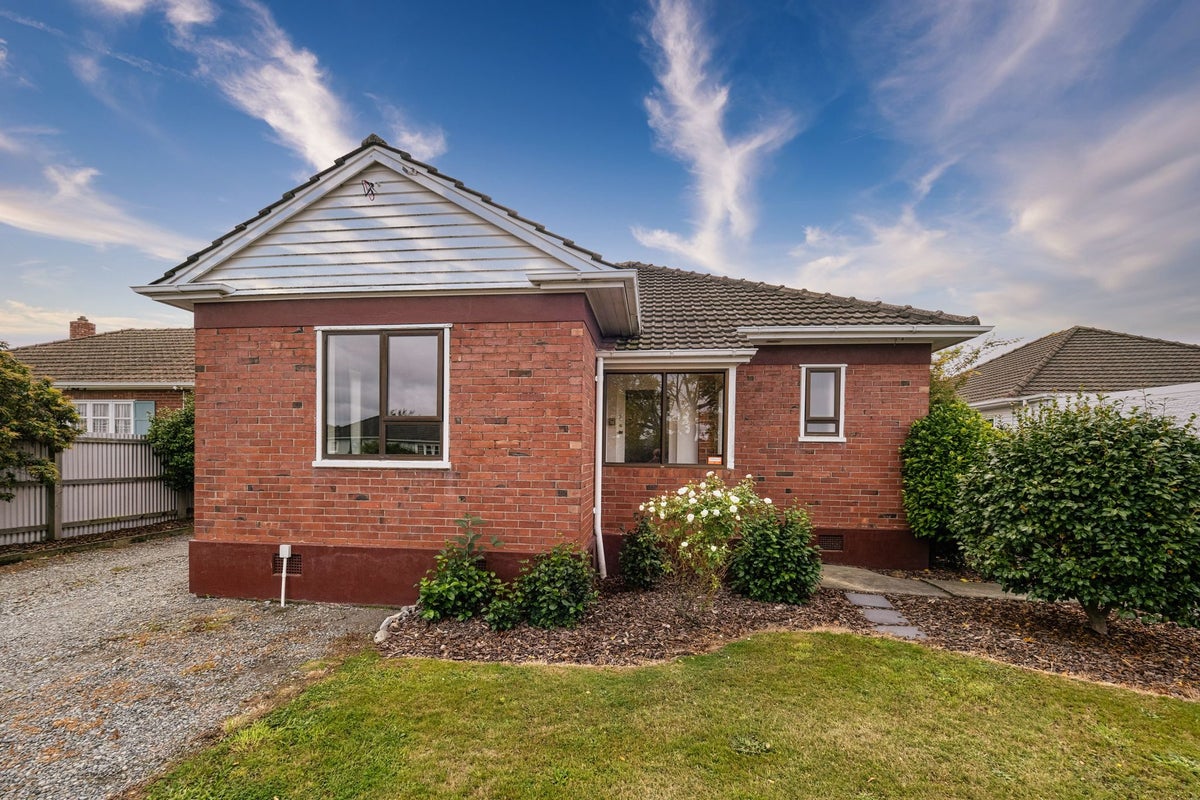 23 Beach Road, Hampstead, Ashburton - Carousel 1