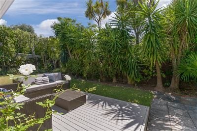 4/54 Ngataringa Road, Devonport, Auckland - Carousel 2