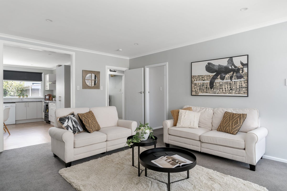 2/33 Beckenham Street, Sydenham, Christchurch - Carousel 1