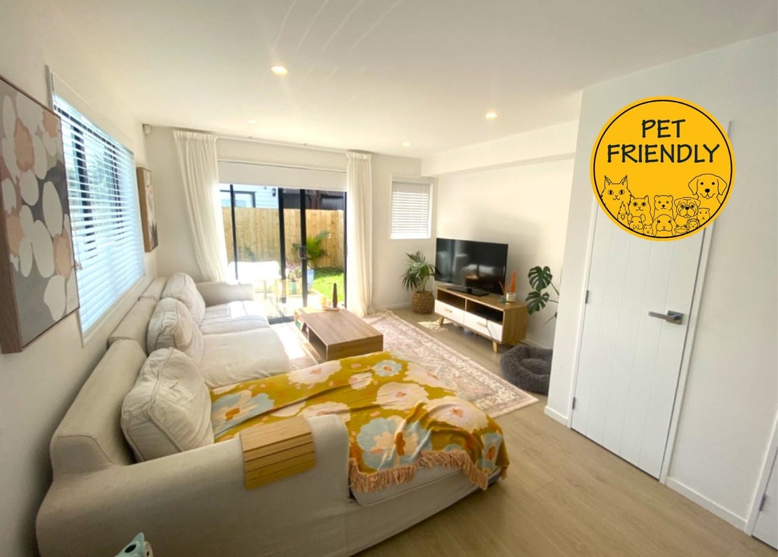 133B Lancaster Road, Beach Haven, Auckland - Carousel 1