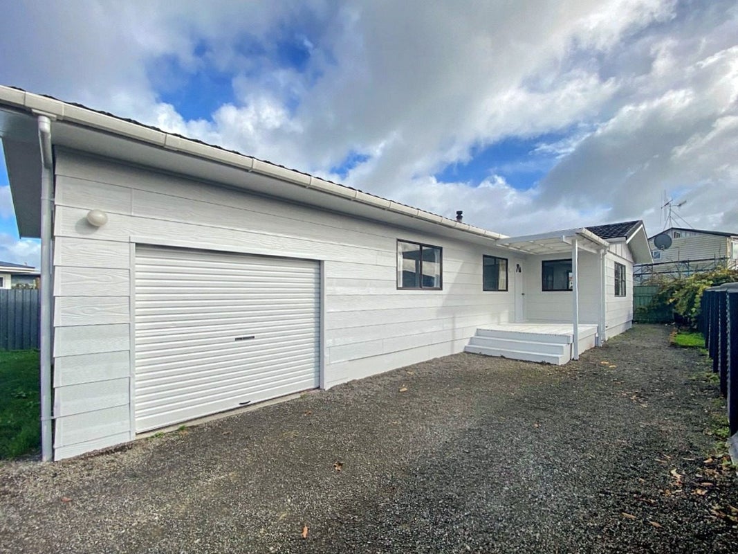 116 Parsons Street, Springvale, Whanganui - Carousel 2
