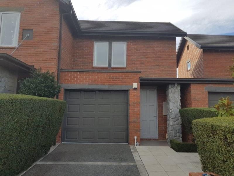 15 Henley Green, Northwood, Christchurch - Carousel 1