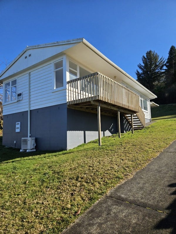 76 Turner Drive, Western Heights, Rotorua - Carousel 1