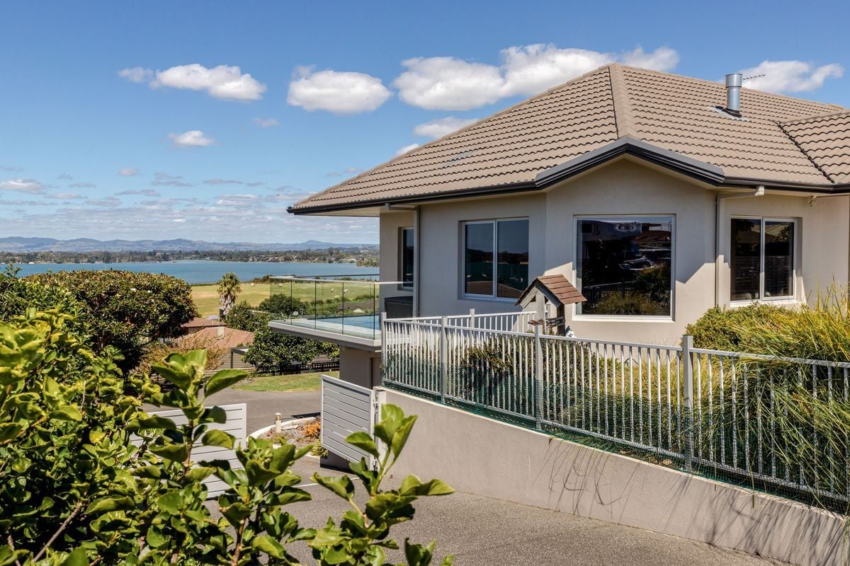 55 Hamurana Road, Omokoroa, Omokoroa - Carousel 2