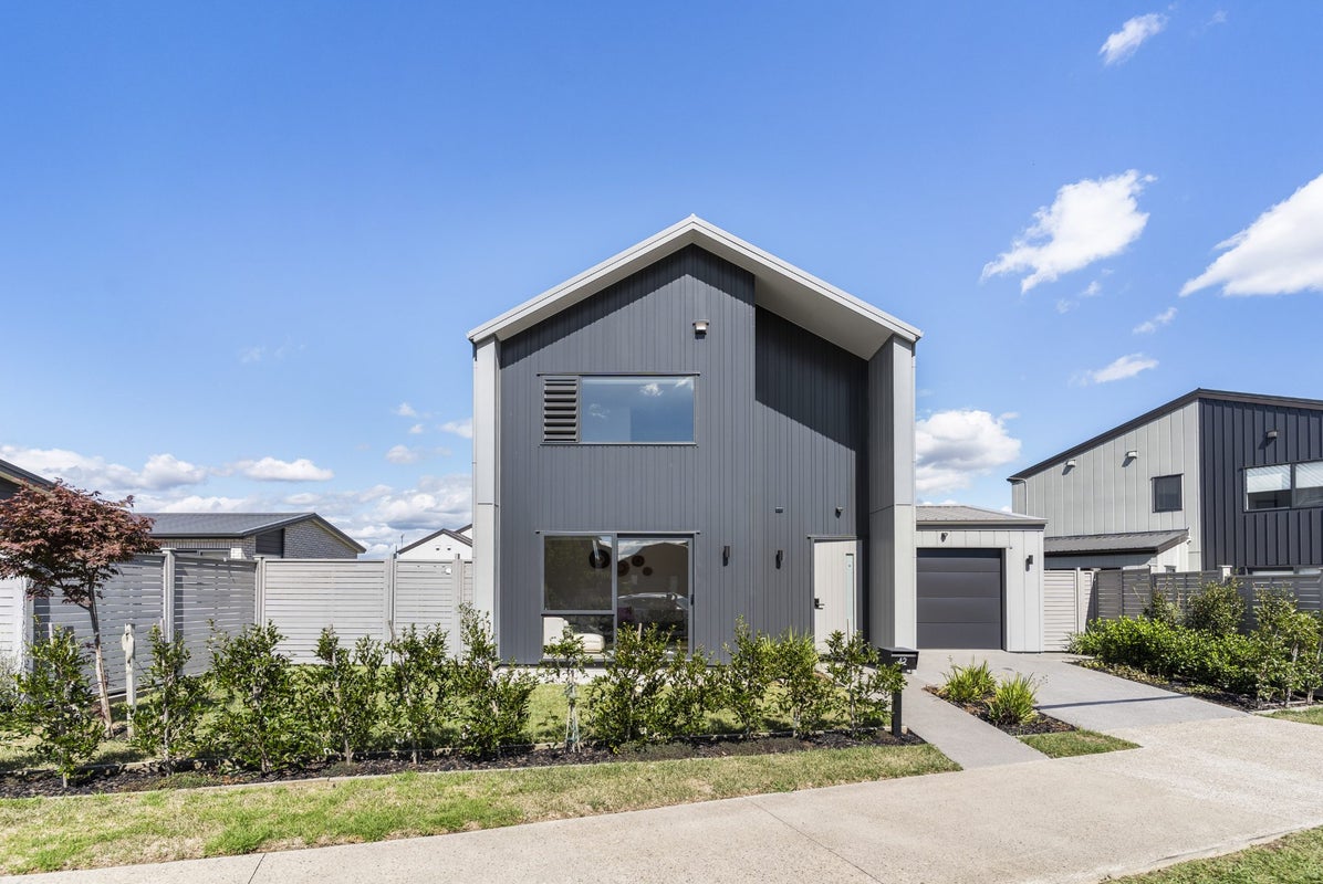 42 Port Way, Rosehill, Papakura - Carousel 2