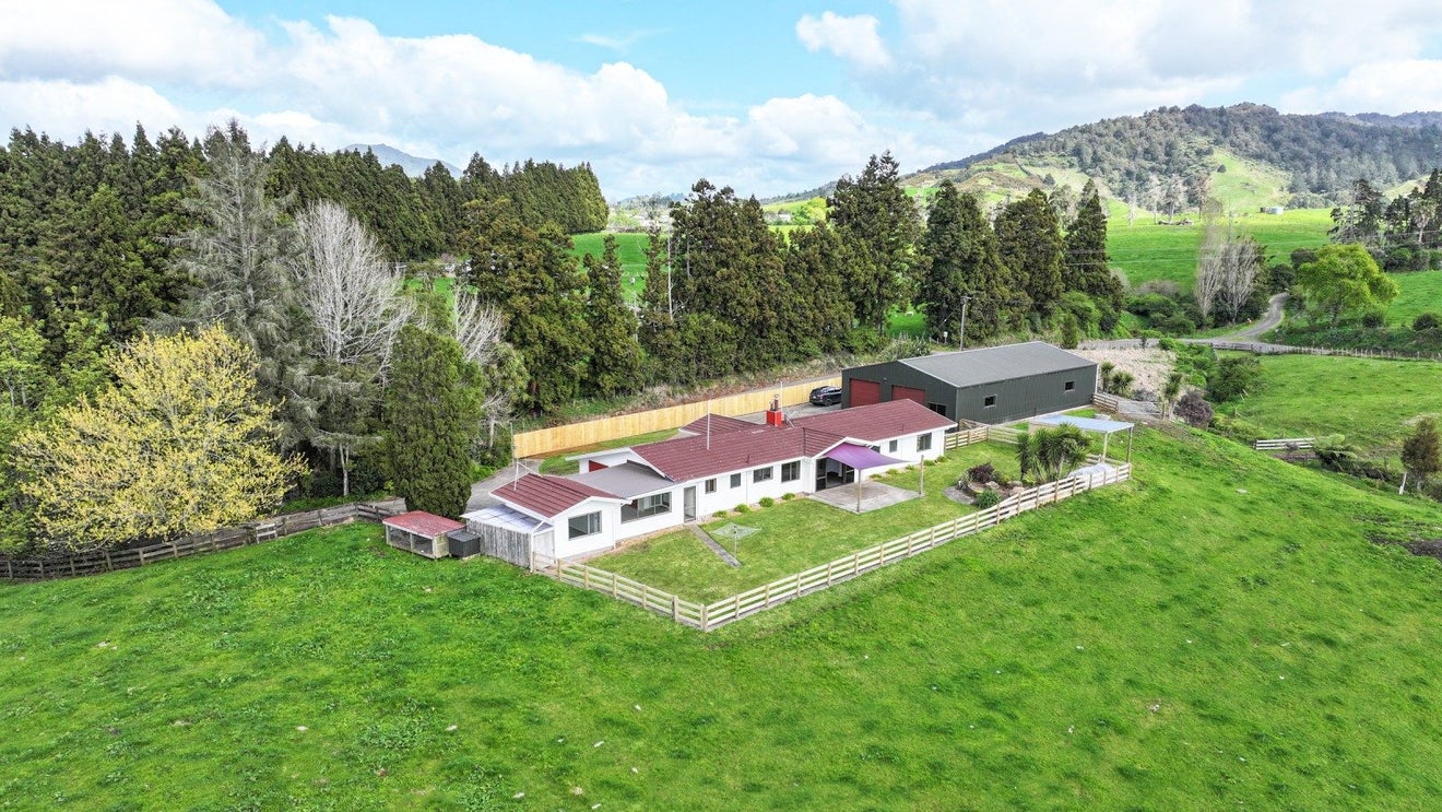 10 Farrelly Road, Waikino, Waihi - Carousel 1