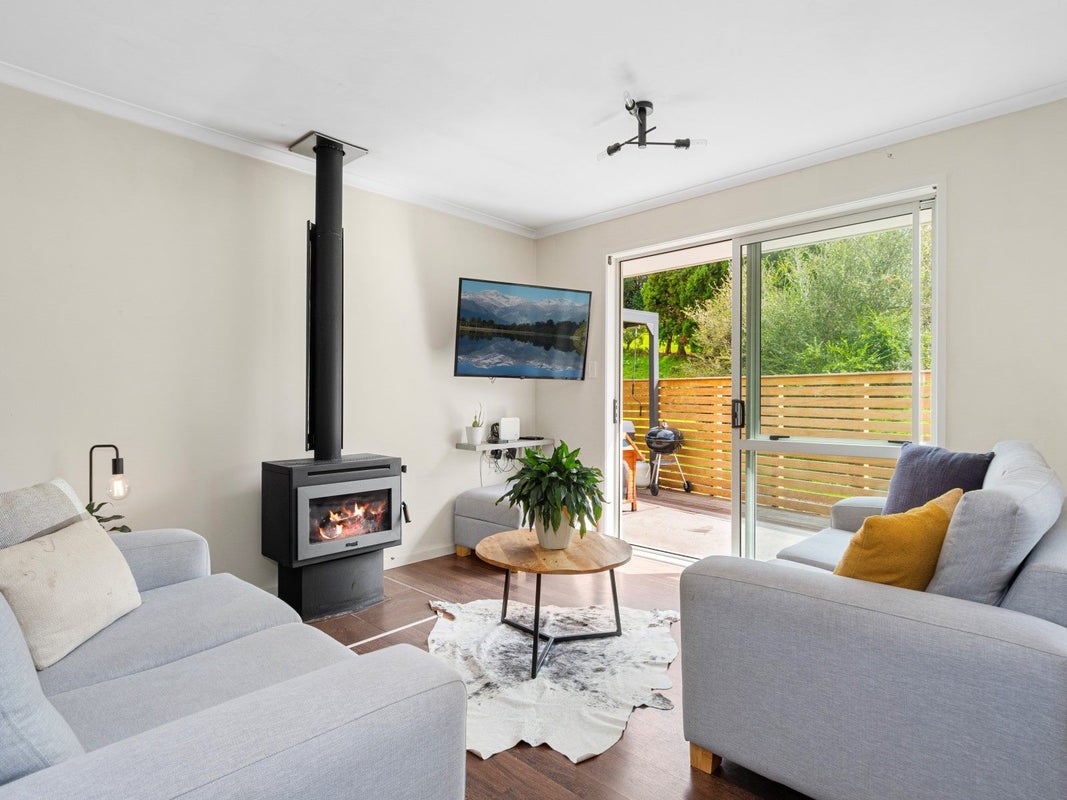 7 Barossa Way, Brookfield, Tauranga - Carousel 2