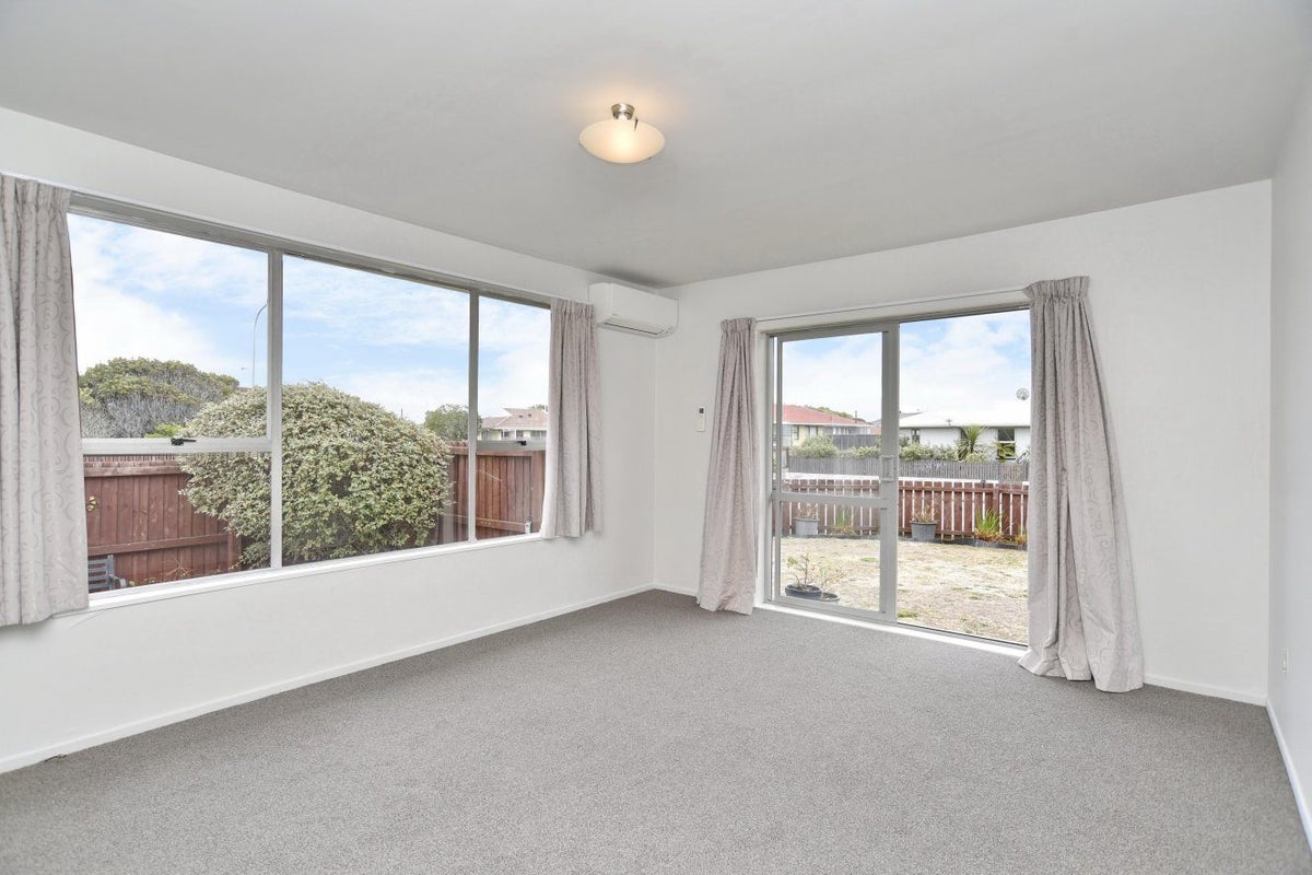 2/20 Pandora Street, North New Brighton, Christchurch - Carousel 2