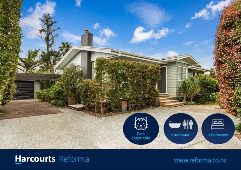 55 Graham Avenue, Te Atatu Peninsula, Auckland - Carousel 1