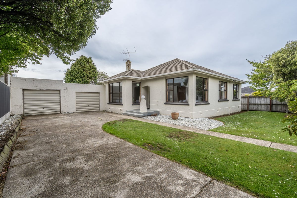 8 Inglewood Road, Hawthorndale, Invercargill, Southland - Carousel 1