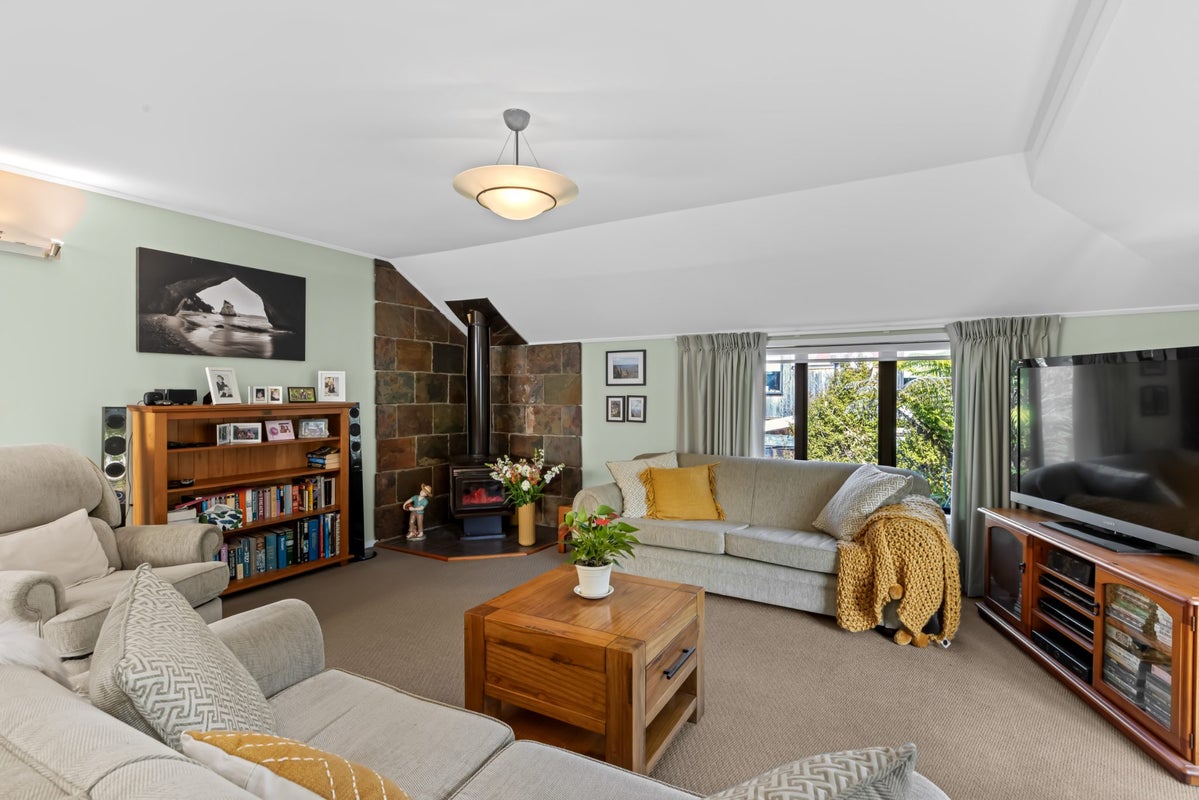 20 Miraka Place, Birkenhead, Auckland - Carousel 2