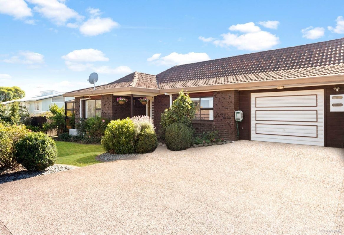 66 Donovan Street, Blockhouse Bay, Auckland - Carousel 1
