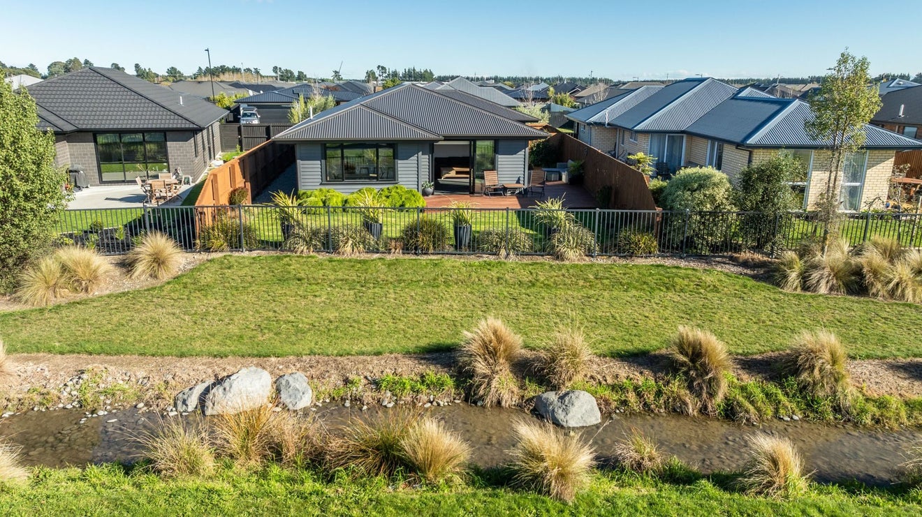 11 Andesite Drive, Marshland, Christchurch - Carousel 1