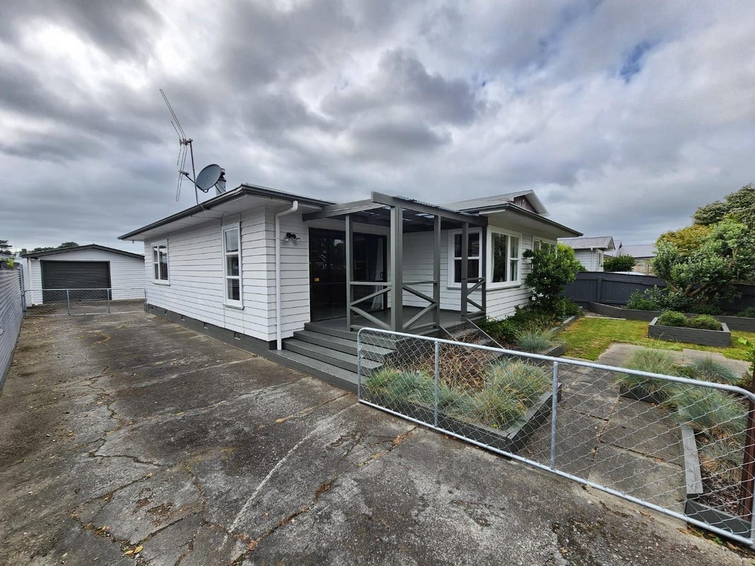 535 Ruahine Street, Hokowhitu, Palmerston North - Carousel 1