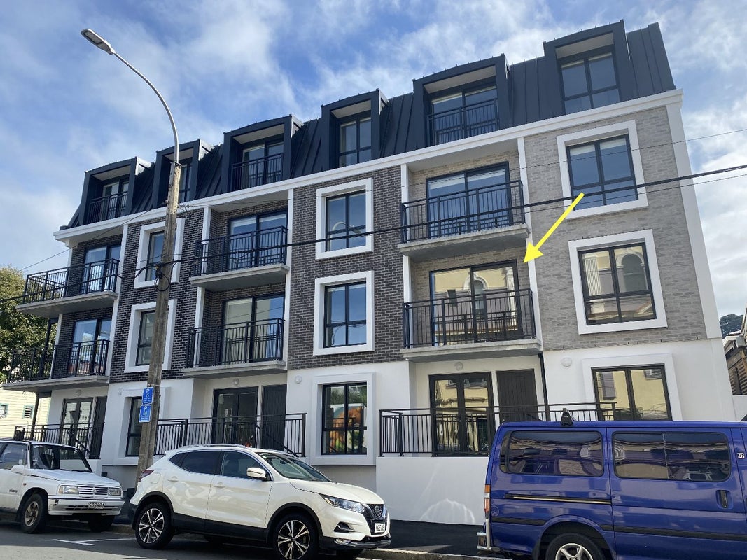203/2 Colombo Street, Newtown, Wellington - Carousel 1