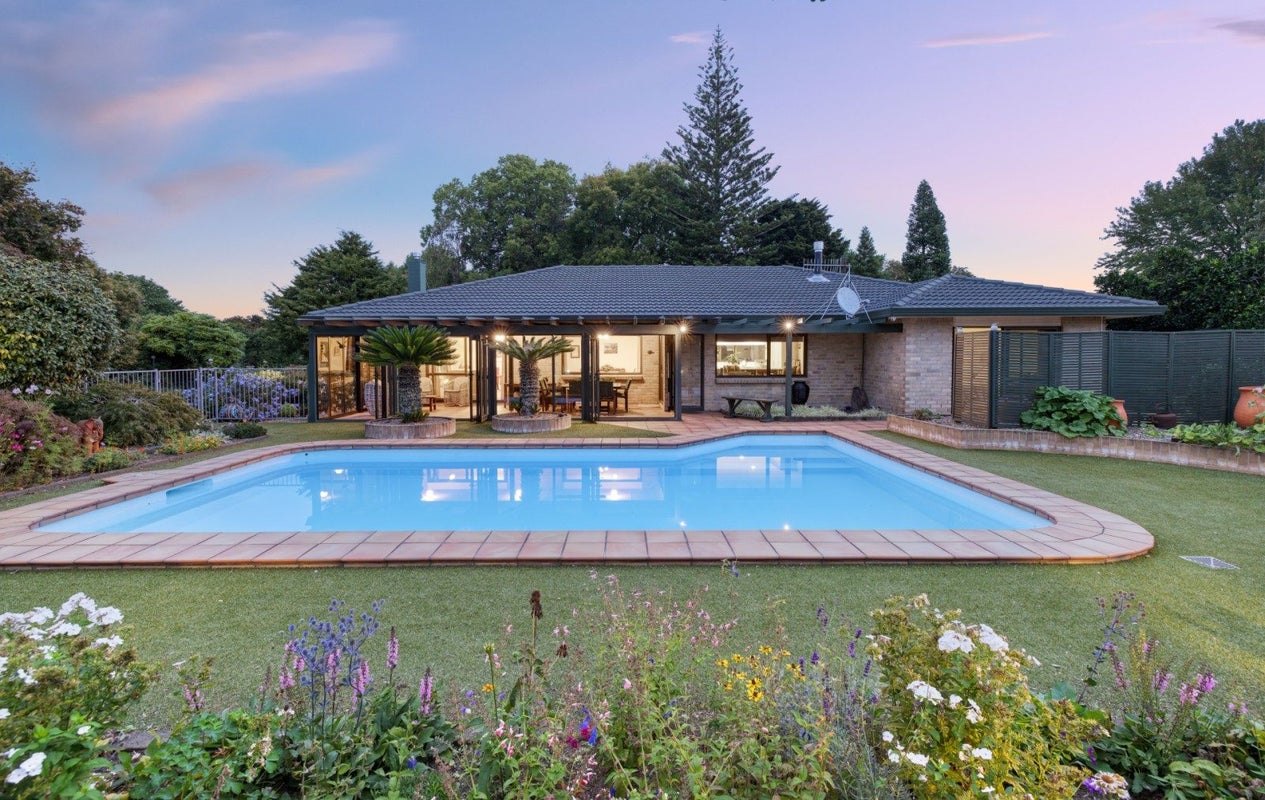 74 Raukawa Drive, Bethlehem, Tauranga - Carousel 1