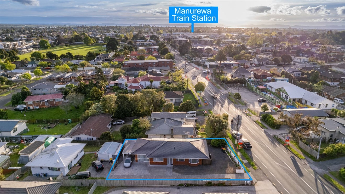 1/57 Alfriston Road, Manurewa East, Auckland - Carousel 1