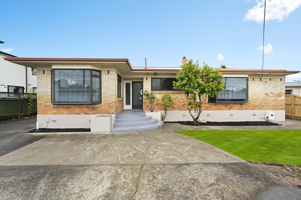 41 Morrinsville Road, Hillcrest, Hamilton - Carousel 27